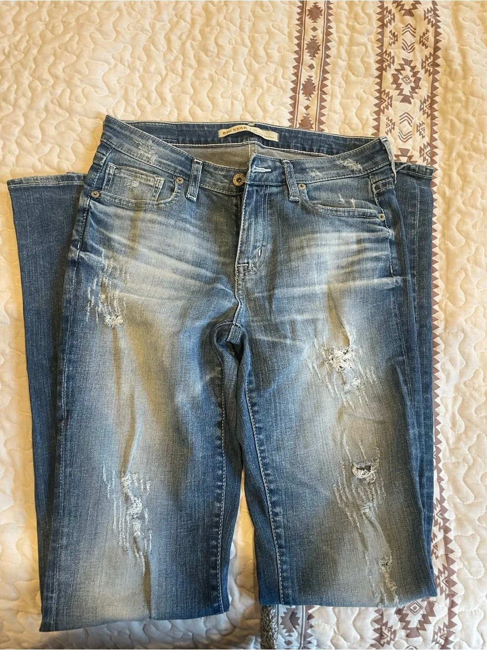 Big Star Women’s Faded Blue Boot-Leg Jeans - Picture 2 of 5